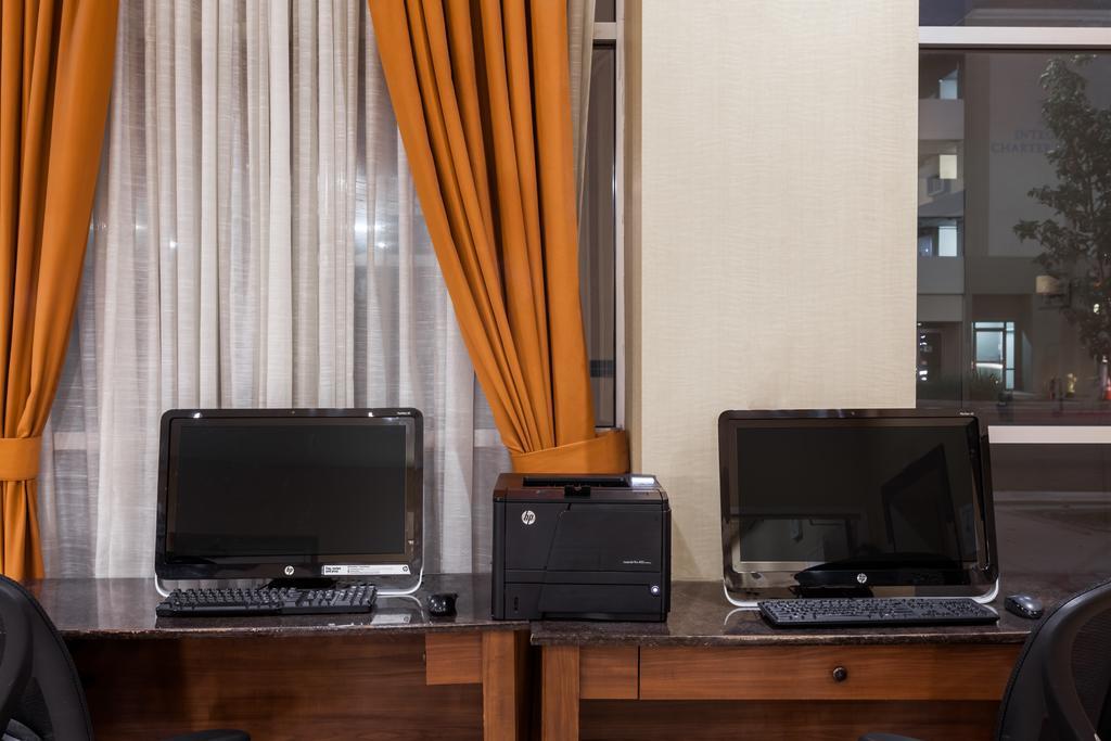 Ramada By Wyndham San Diego National City Exterior photo